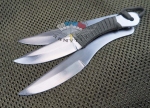 D-Shark нож, комплект из двух ножей - D-Shark нож. Показан нож с обмоткой ручки шнуром.